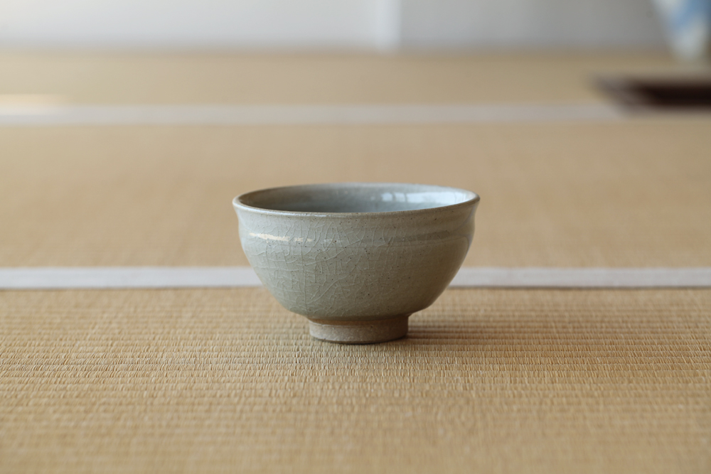 茶盌 茶樹灰釉｜朝日焼 〜京都・宇治の茶陶 遠州七窯〜