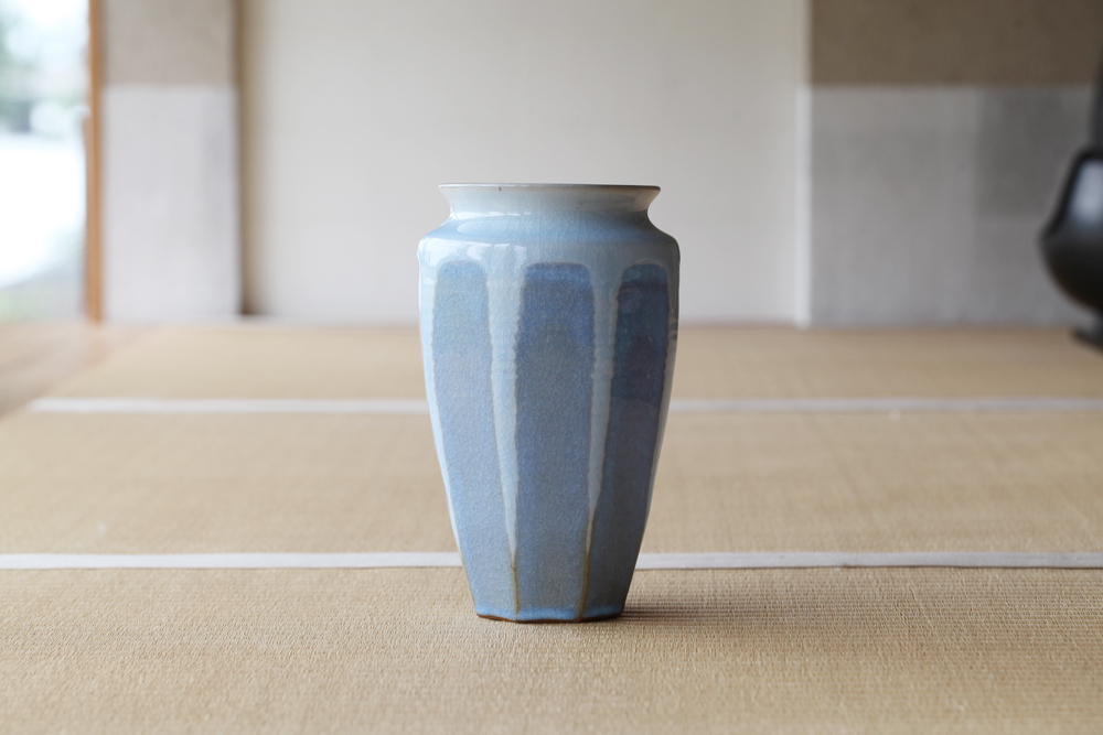 花入 月白釉 L 朝日窯工房作｜朝日焼 〜京都・宇治の茶陶 遠州七窯〜