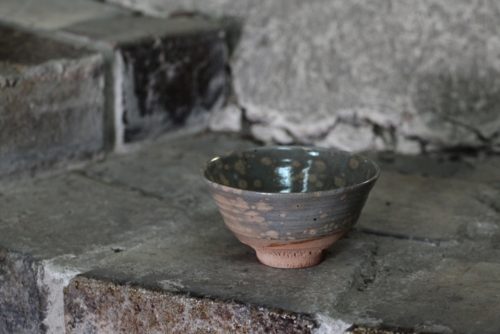 茶盌 紅鹿背 十六世豊斎作｜朝日焼 〜京都・宇治の茶陶 遠州七窯〜